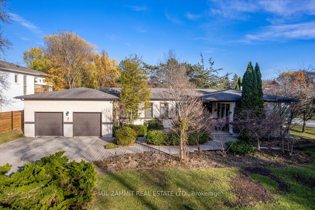 Photo 1 of 7 Hammok Crescent, Markham, Bayview Glen — HOMEH
