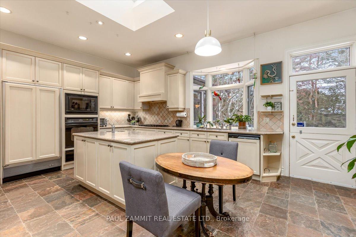 Photo 13 of 7 Hammok Crescent, Markham, Bayview Glen — HOMEH