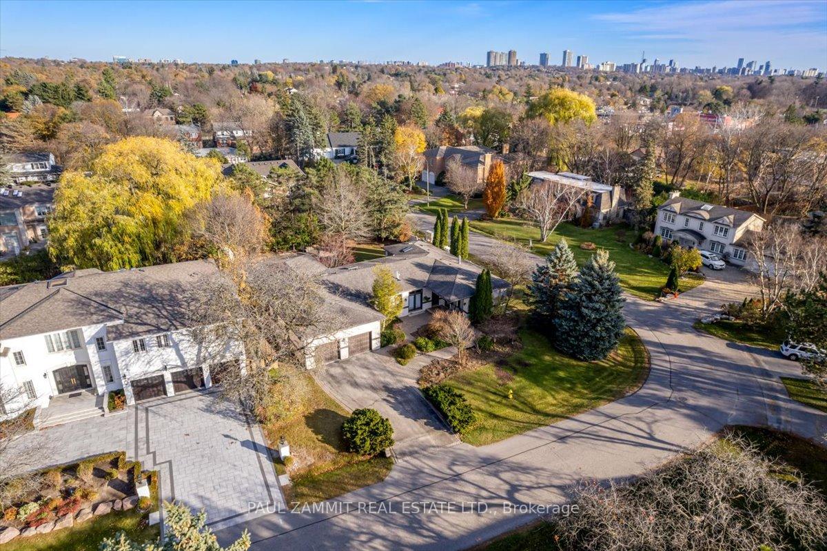 Photo 36 of 7 Hammok Crescent, Markham, Bayview Glen — HOMEH