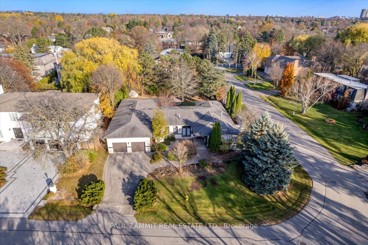 Photo 38 of 7 Hammok Crescent, Markham, Bayview Glen — HOMEH