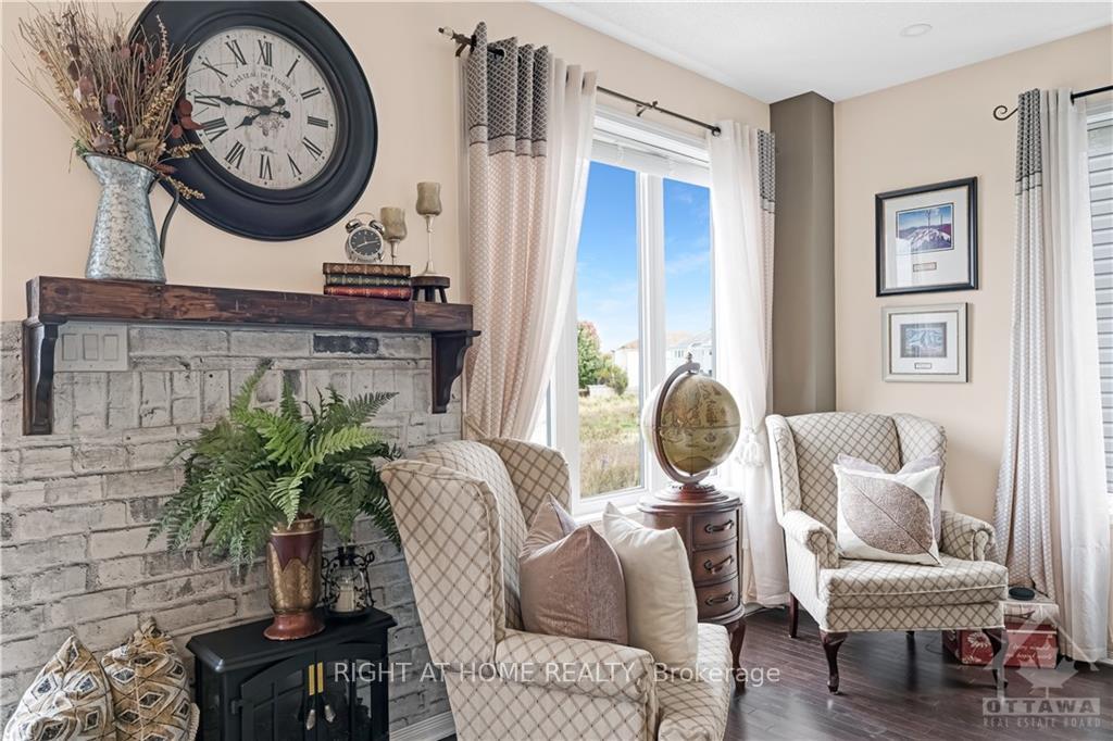 Photo 7 of 559 Radiant, Ottawa, Kanata - Emerald Meadows/Trailwest — HOMEH