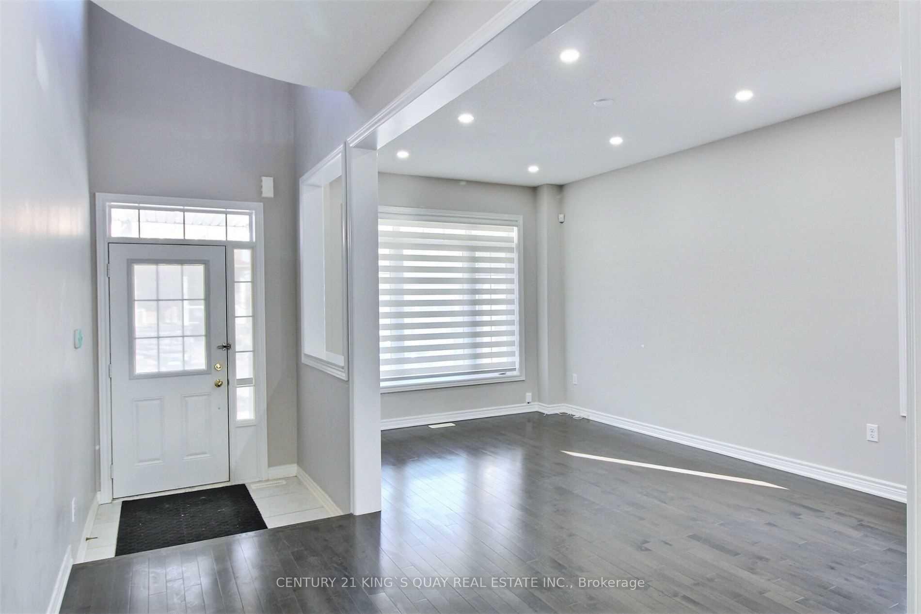 Photo 2 of 72 Bracknell Avenue, Markham, Berczy — HOMEH