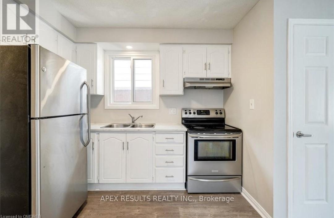 Photo 7 of 18 Agnes Street, Hamilton, Crown Point — HOMEH