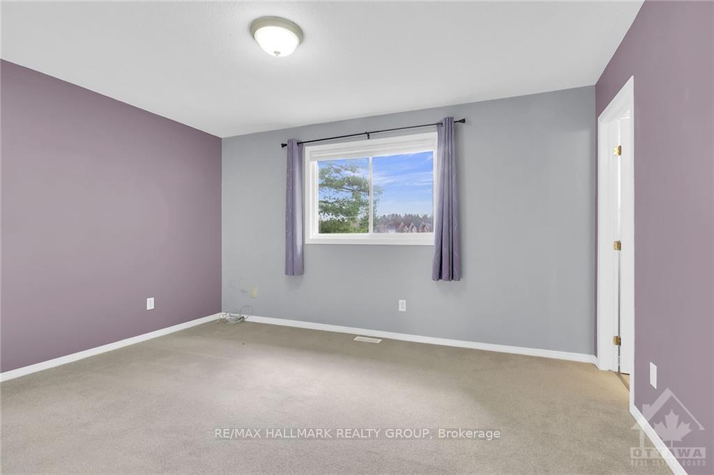 Photo 18 of 5 Newcastle Avenue, Ottawa, Kanata - Morgan's Grant/South March — HOMEH