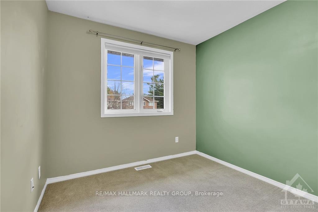 Photo 22 of 5 Newcastle Avenue, Ottawa, Kanata - Morgan's Grant/South March — HOMEH