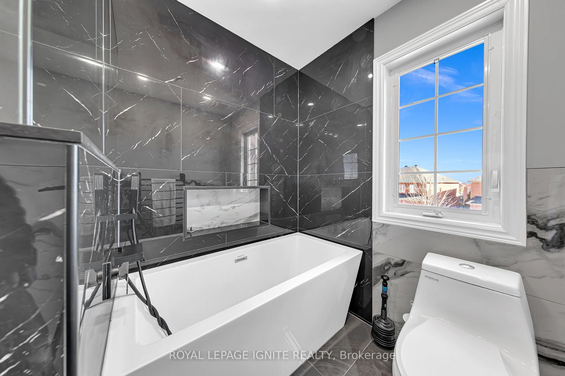Photo 23 of 63 Gordon Weeden Road, Markham, Greensborough — HOMEH
