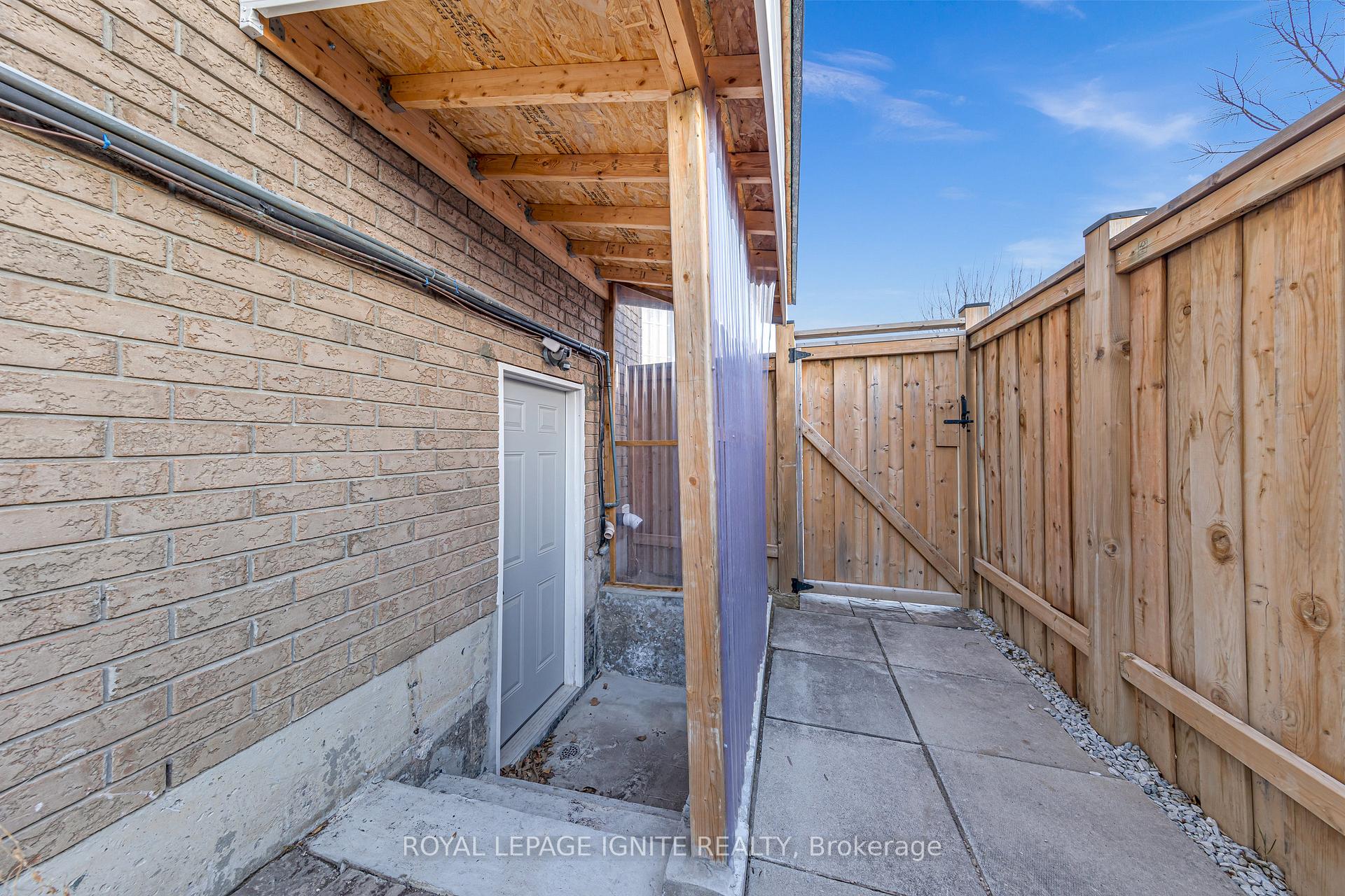 Photo 46 of 63 Gordon Weeden Road, Markham, Greensborough — HOMEH