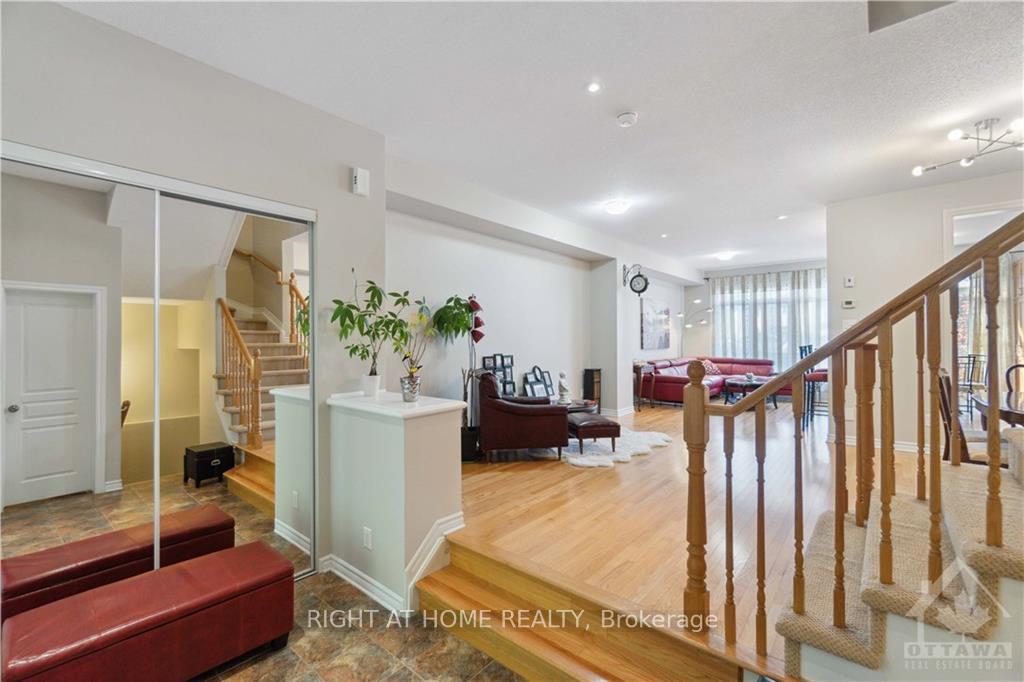 Photo 4 of 155 Kinghaven Crescent, Ottawa, Kanata - Bridlewood — HOMEH