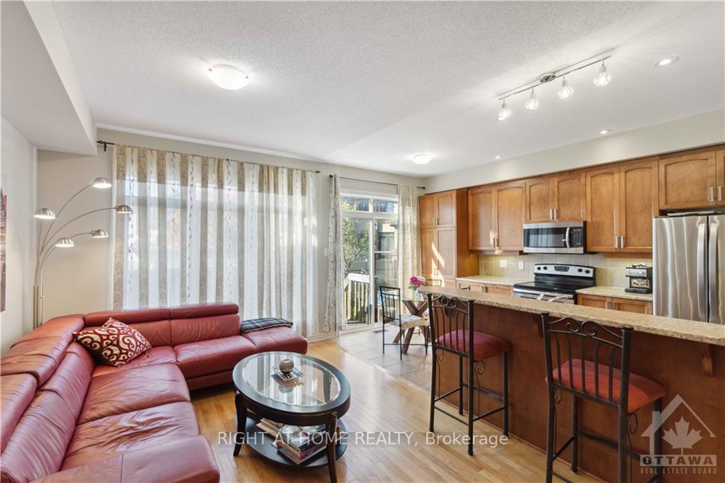 Photo 5 of 155 Kinghaven Crescent, Ottawa, Kanata - Bridlewood — HOMEH