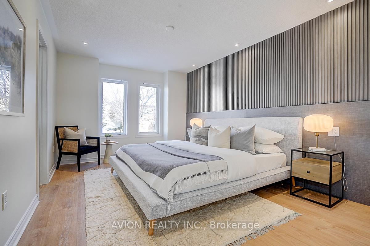 Photo 10 of 50 Weatherill Road, Markham, Berczy — HOMEH