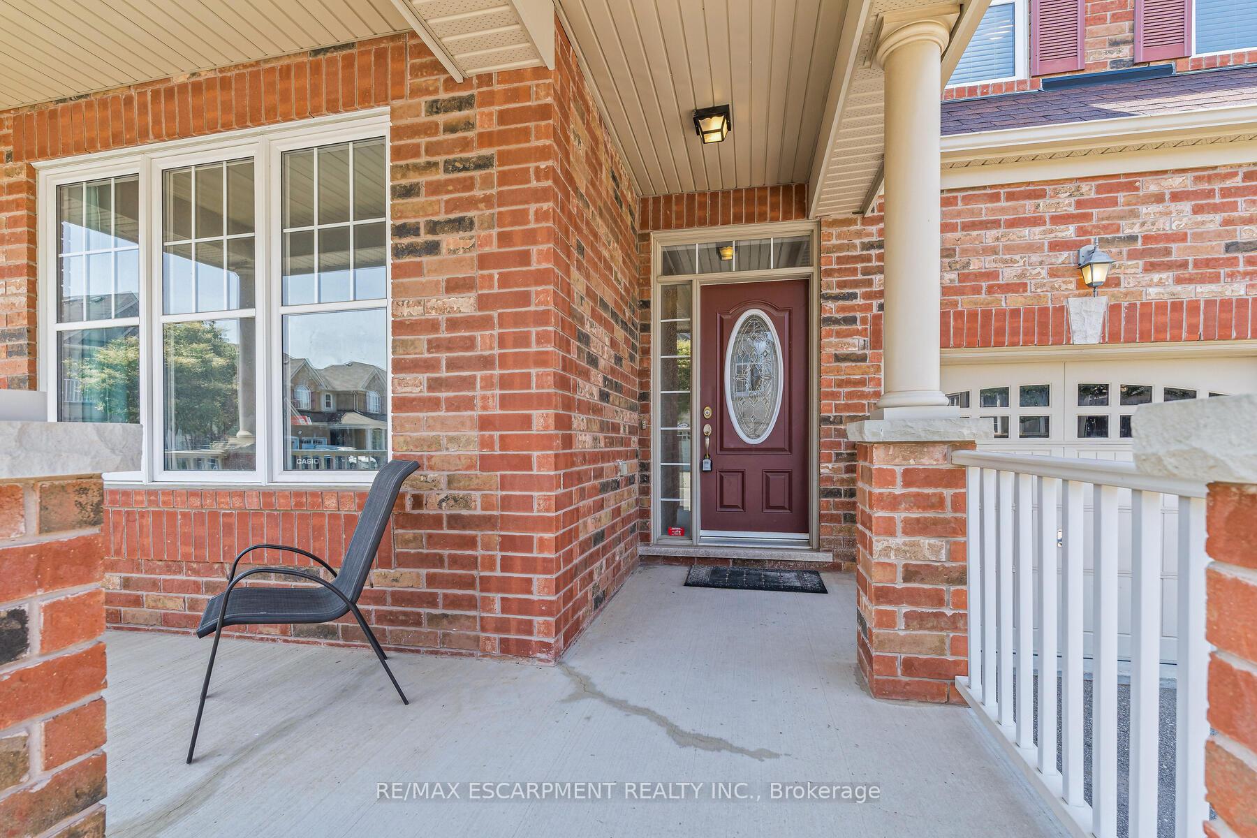 Photo 3 of 343 Wettlaufer Terrace, Milton, Scott — HOMEH