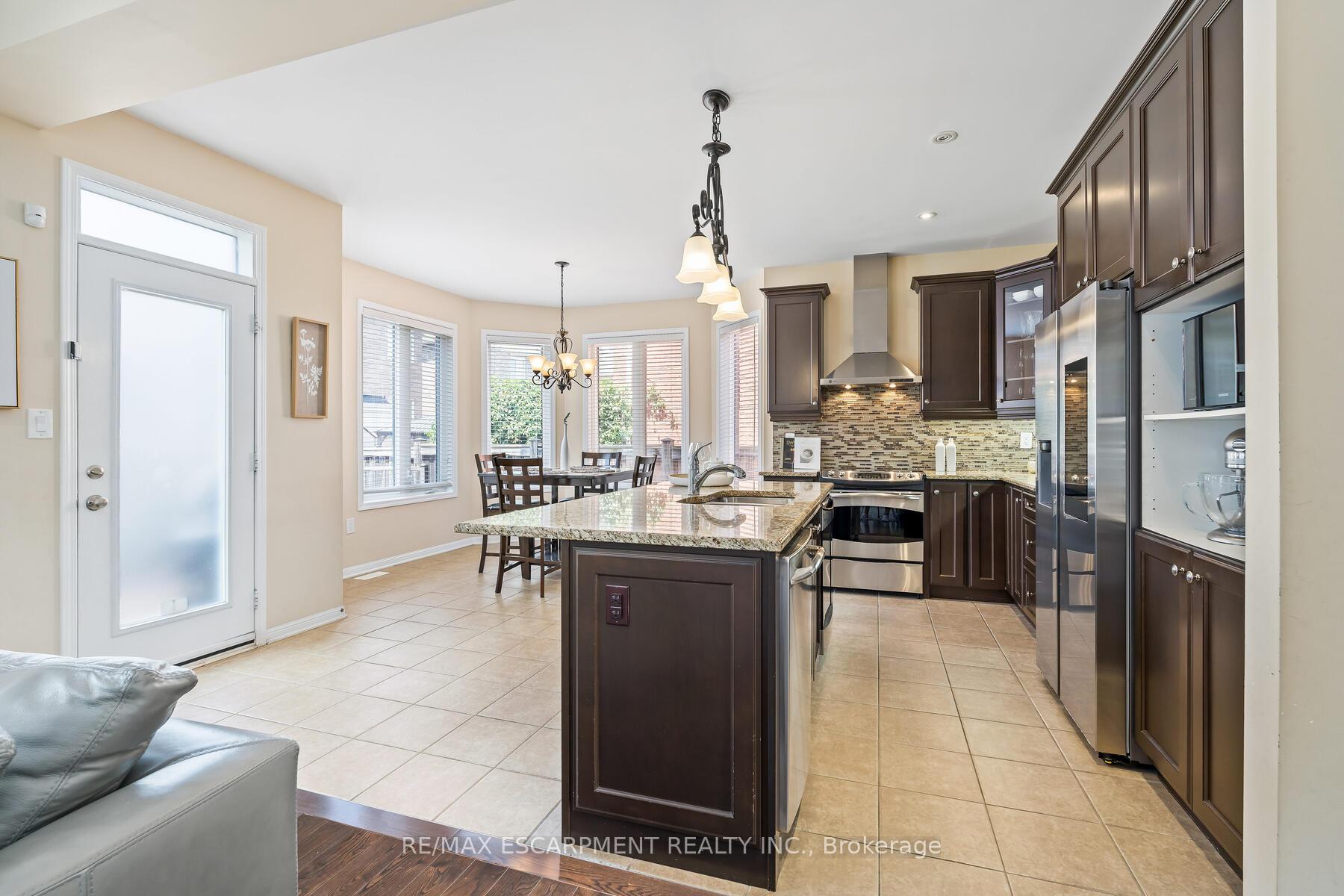 Photo 40 of 343 Wettlaufer Terrace, Milton, Scott — HOMEH