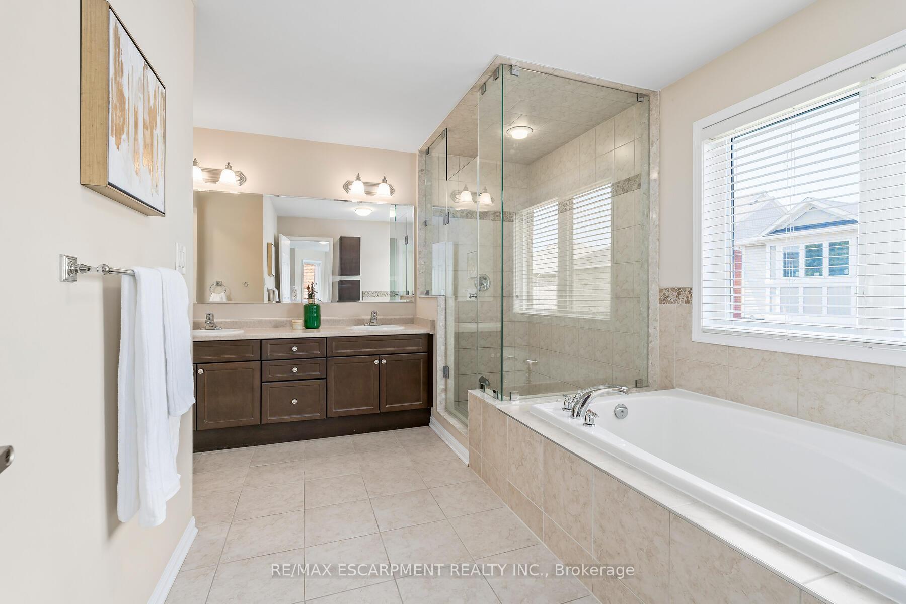 Photo 24 of 343 Wettlaufer Terrace, Milton, Scott — HOMEH