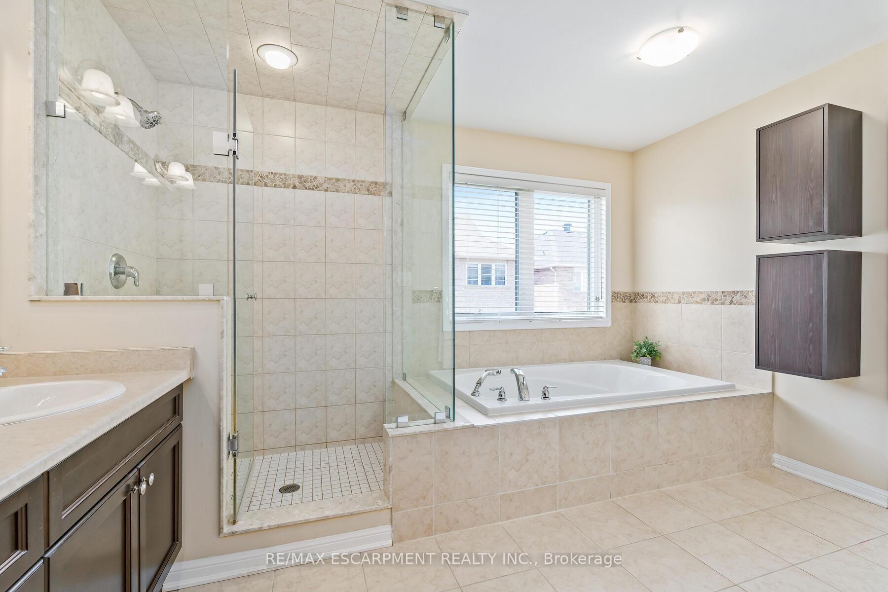 Photo 33 of 343 Wettlaufer Terrace, Milton, Scott — HOMEH