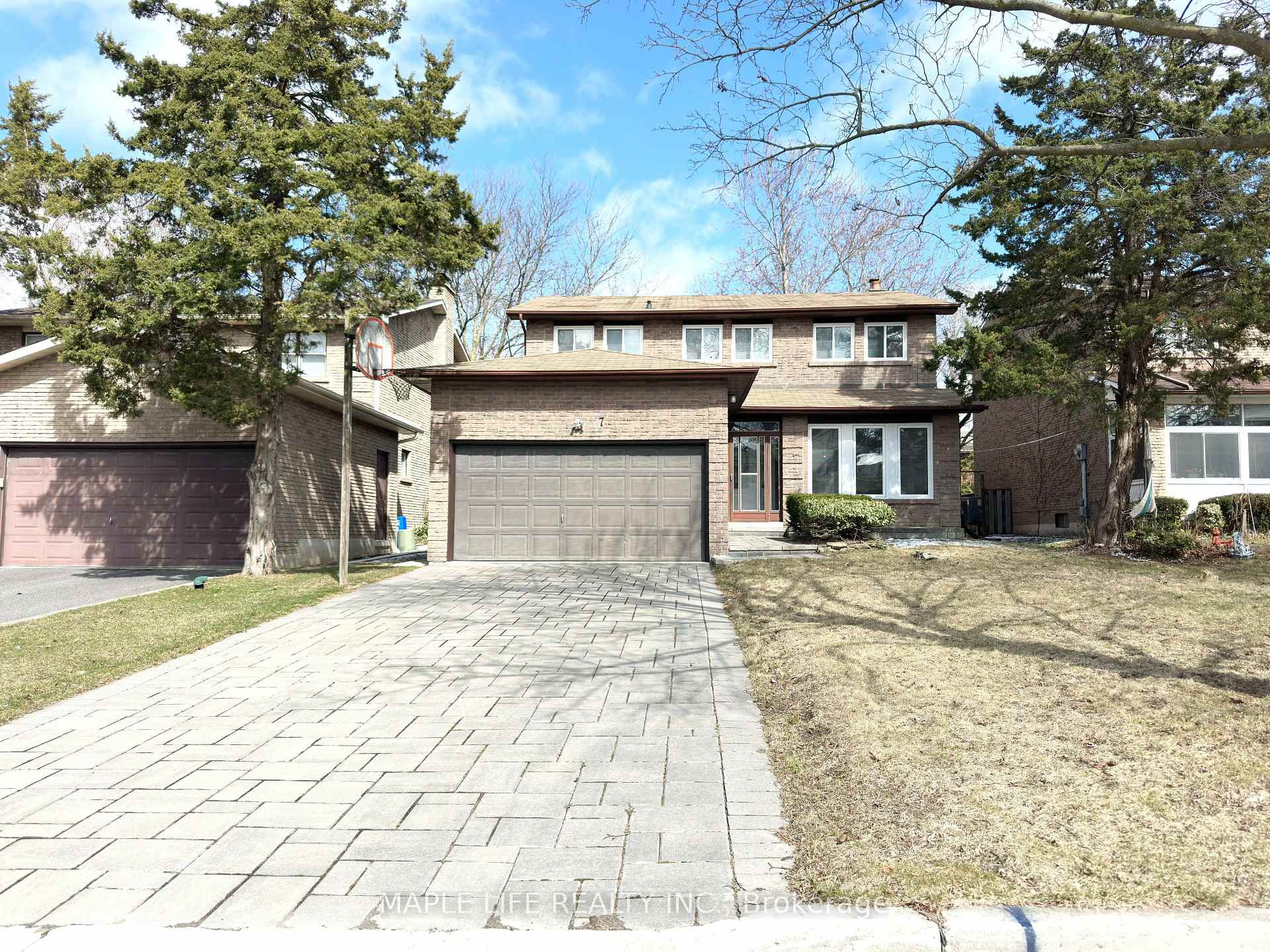 Photo 1 of 7 Vanhorn Court, Markham, Aileen-Willowbrook — HOMEH