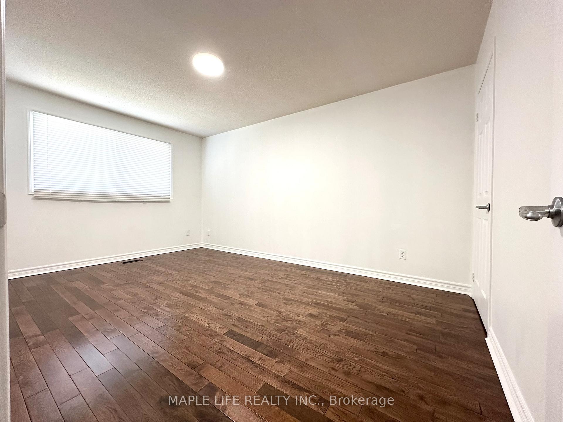 Photo 21 of 7 Vanhorn Court, Markham, Aileen-Willowbrook — HOMEH