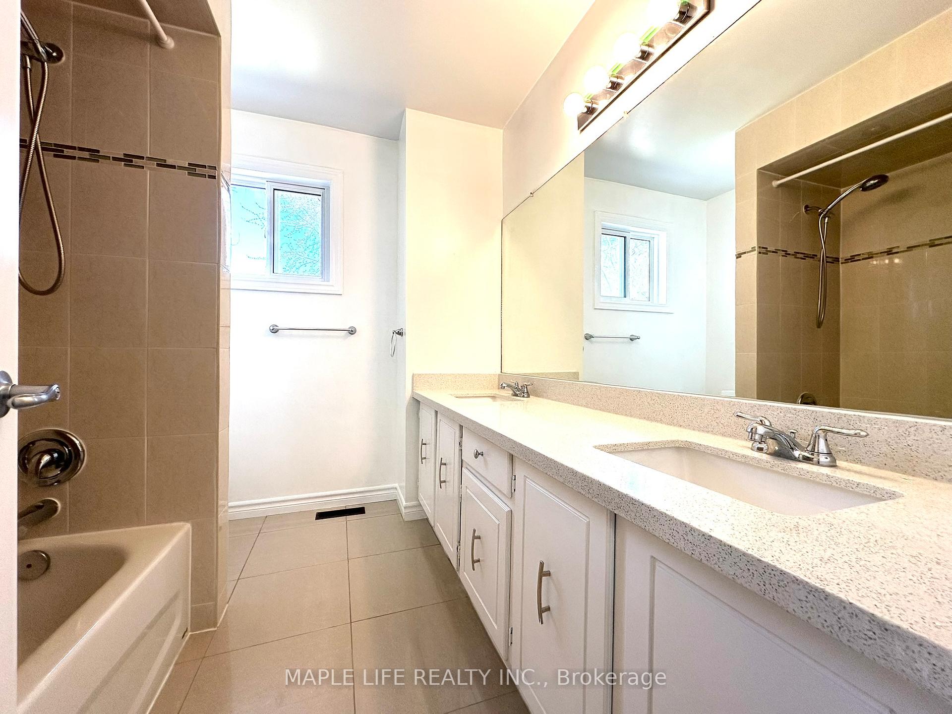 Photo 22 of 7 Vanhorn Court, Markham, Aileen-Willowbrook — HOMEH