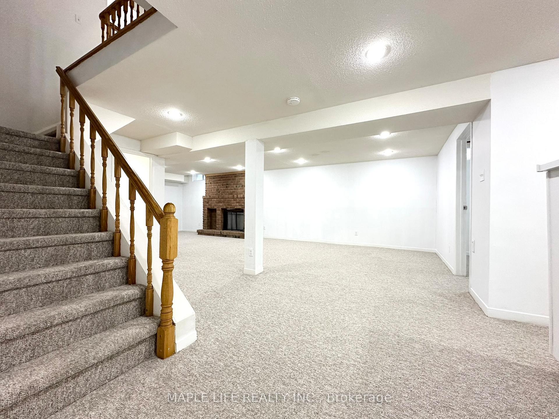 Photo 24 of 7 Vanhorn Court, Markham, Aileen-Willowbrook — HOMEH