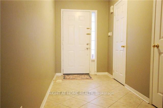 Photo 2 of 82 Isabella Street, Markham, Village Green-South Unionville — HOMEH
