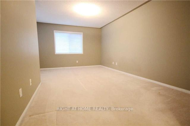 Photo 8 of 82 Isabella Street, Markham, Village Green-South Unionville — HOMEH