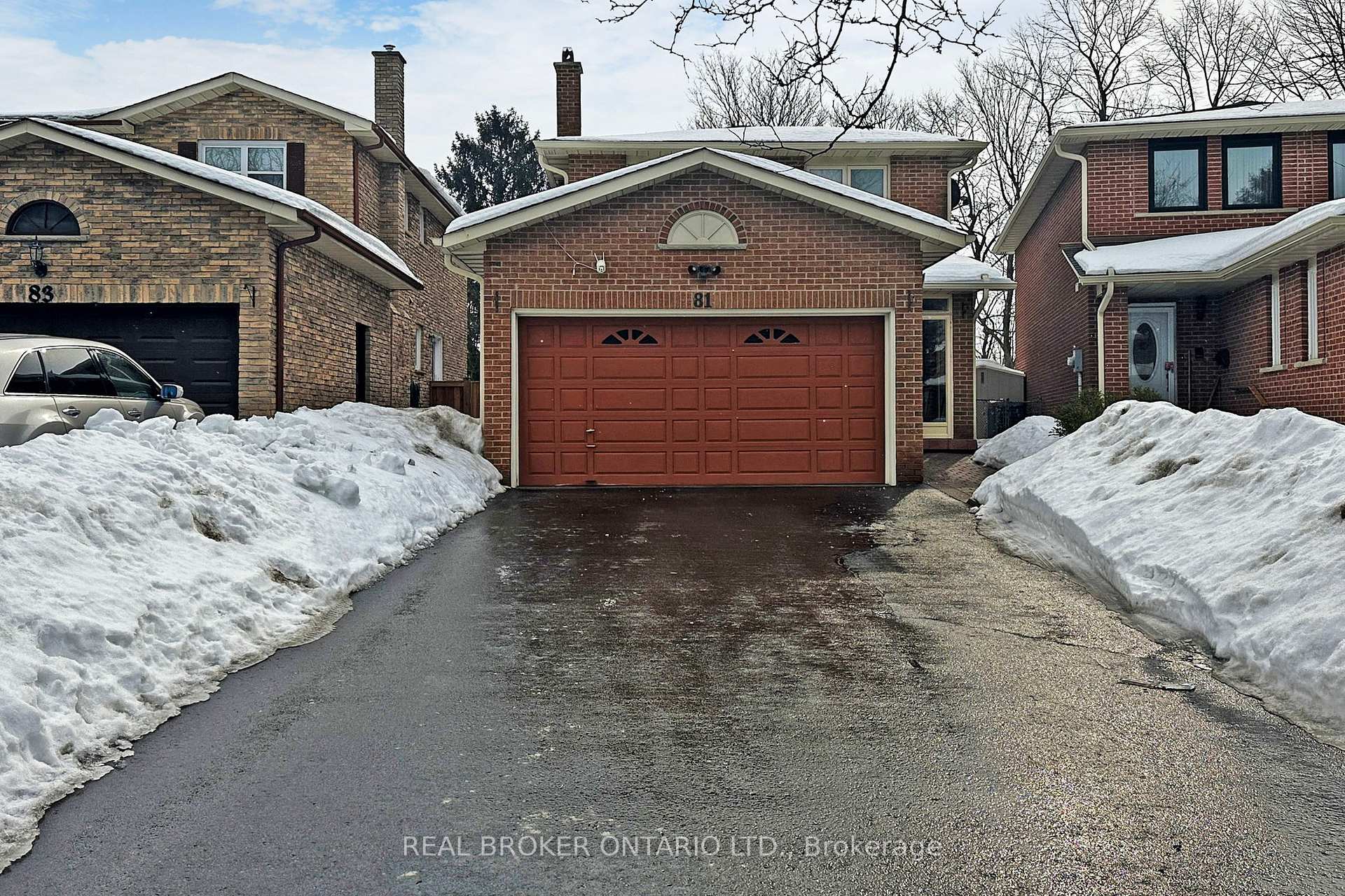 Photo 2 of 81 Delmark Boulevard, Markham, Sherwood-Amberglen — HOMEH