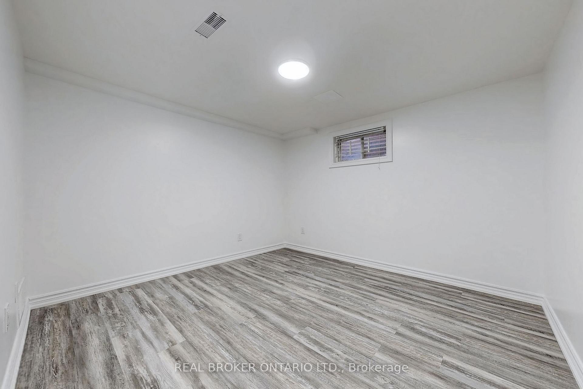 Photo 15 of 81 Delmark Boulevard, Markham, Sherwood-Amberglen — HOMEH