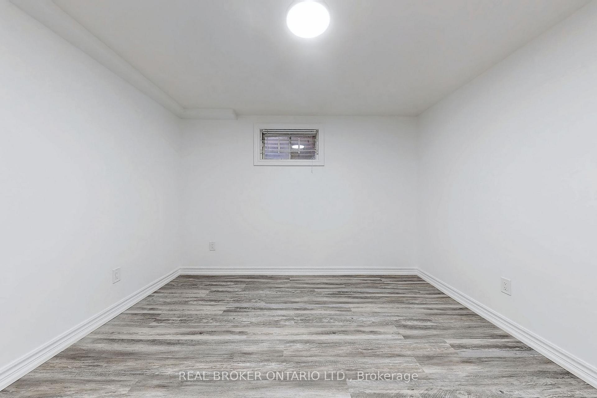 Photo 16 of 81 Delmark Boulevard, Markham, Sherwood-Amberglen — HOMEH