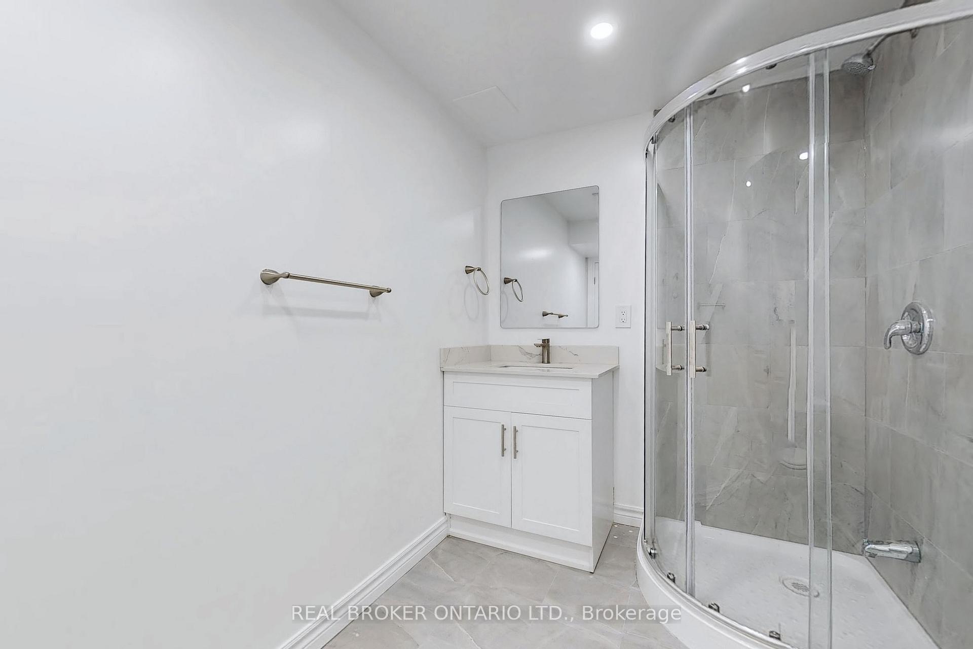 Photo 21 of 81 Delmark Boulevard, Markham, Sherwood-Amberglen — HOMEH