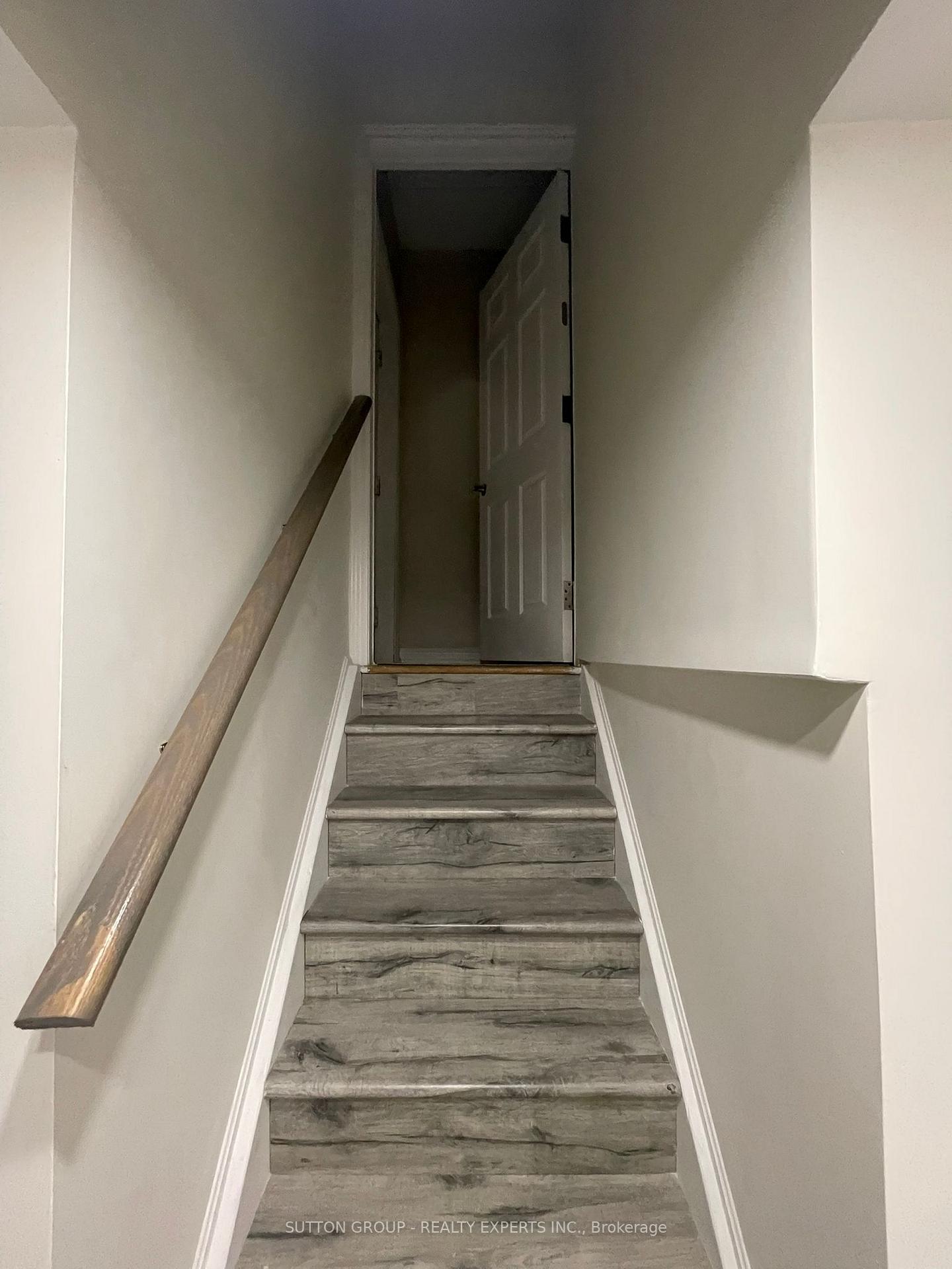 Photo 4 of 1006 Cumming Boulevard, Milton, Clarke — HOMEH
