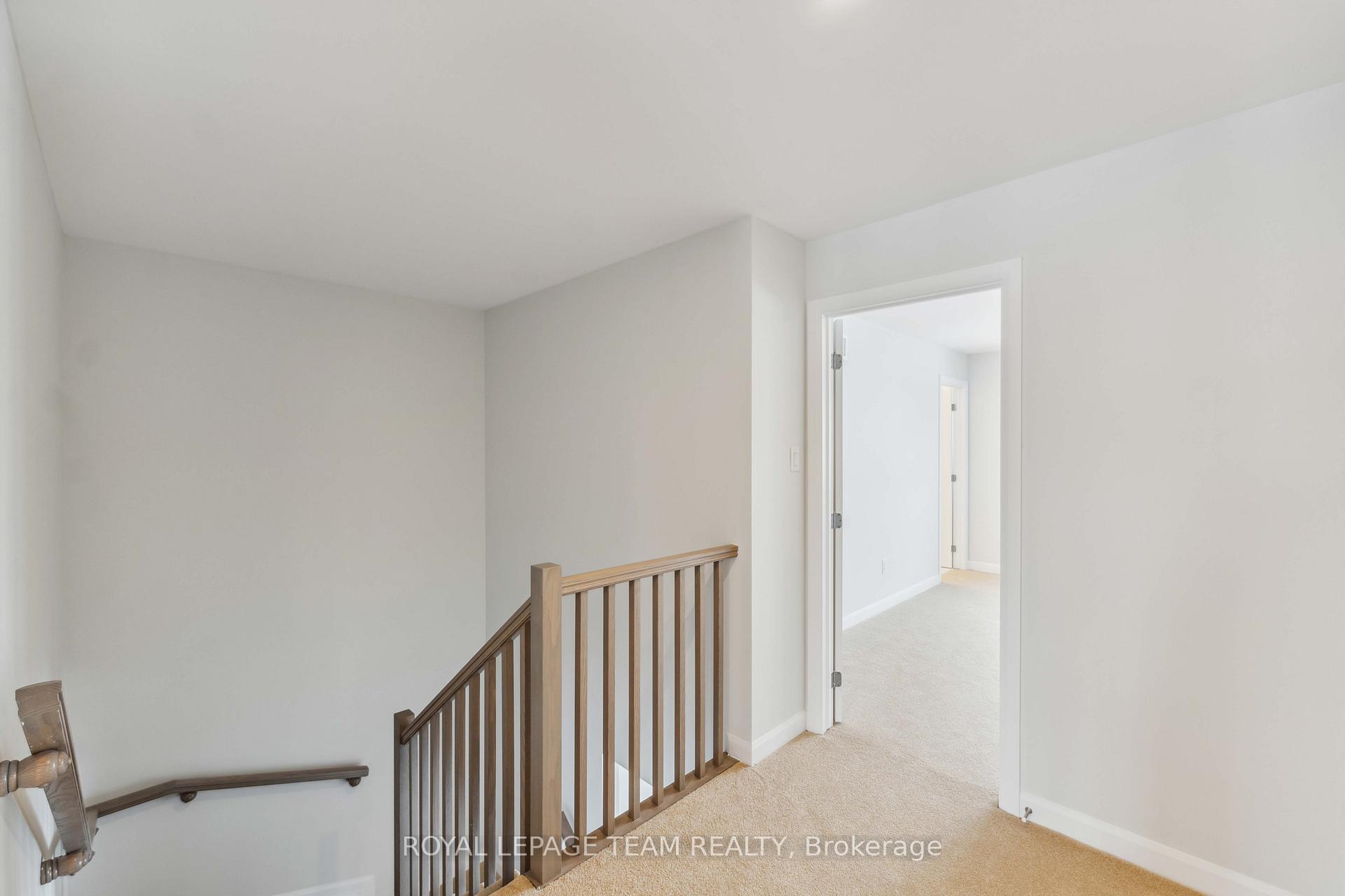 Photo 12 of 728 Fairline Row, Ottawa, Kanata - Emerald Meadows/Trailwest — HOMEH