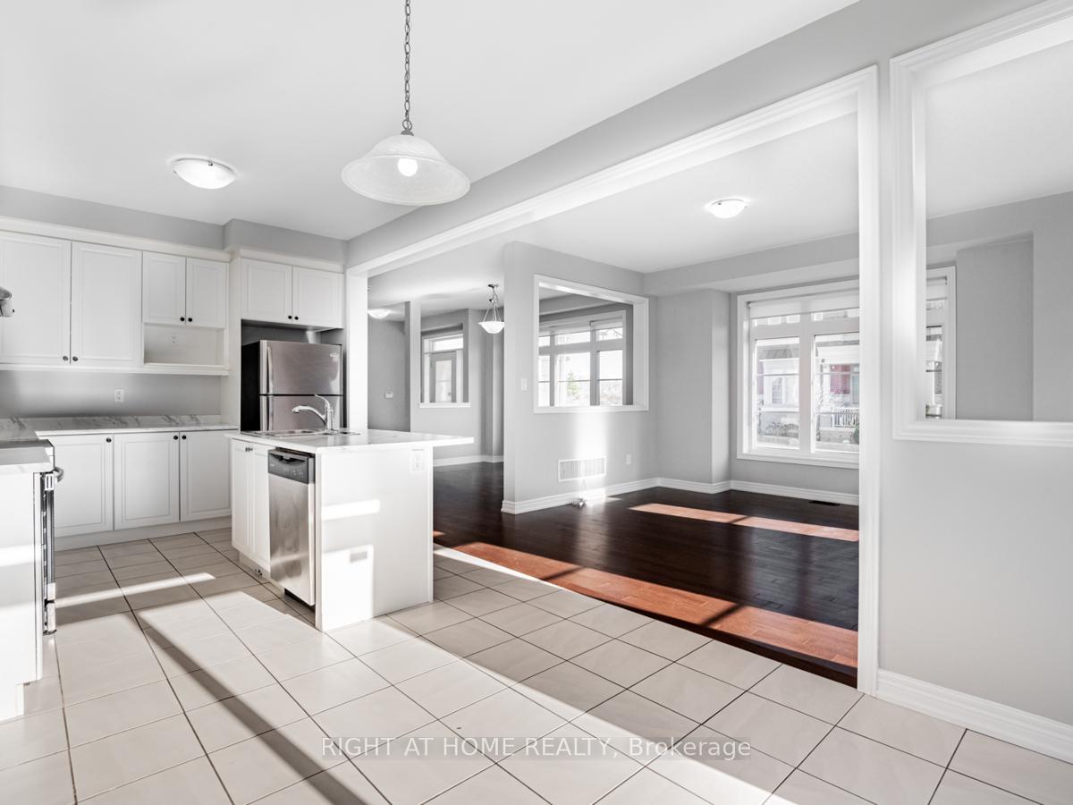 Photo 18 of 67 Decast Crescent, Markham, Box Grove — HOMEH