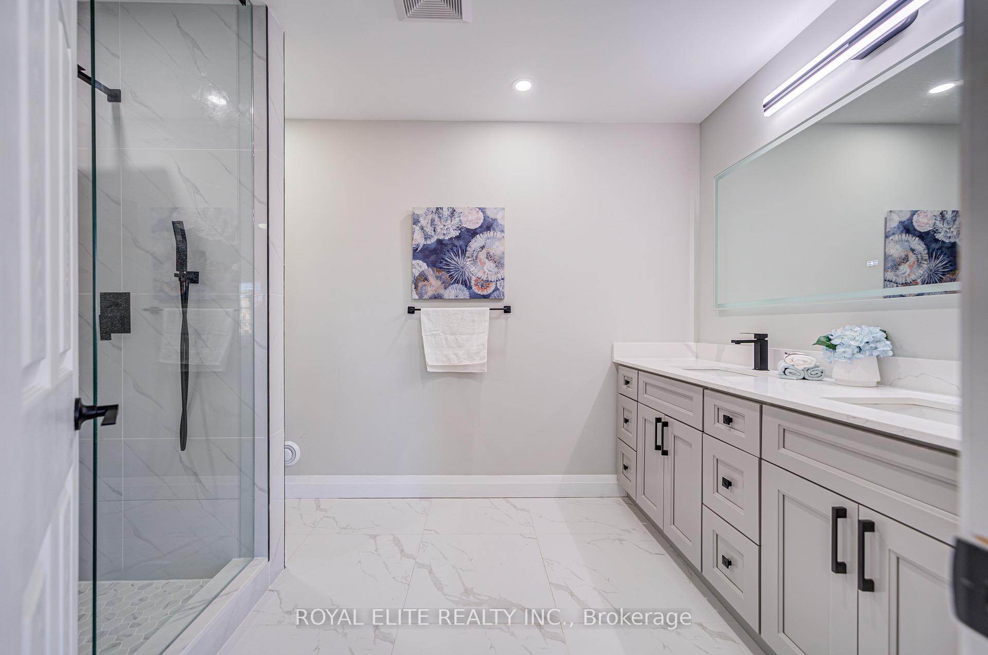 Photo 31 of 34 Murison Drive, Markham, Cathedraltown — HOMEH
