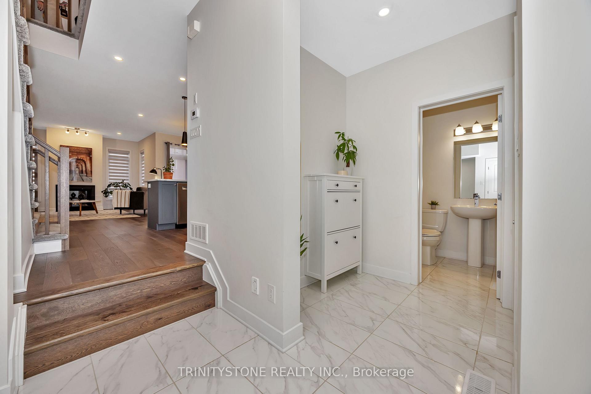Photo 6 of 716 Twist Way, Ottawa, Kanata - Emerald Meadows/Trailwest — HOMEH