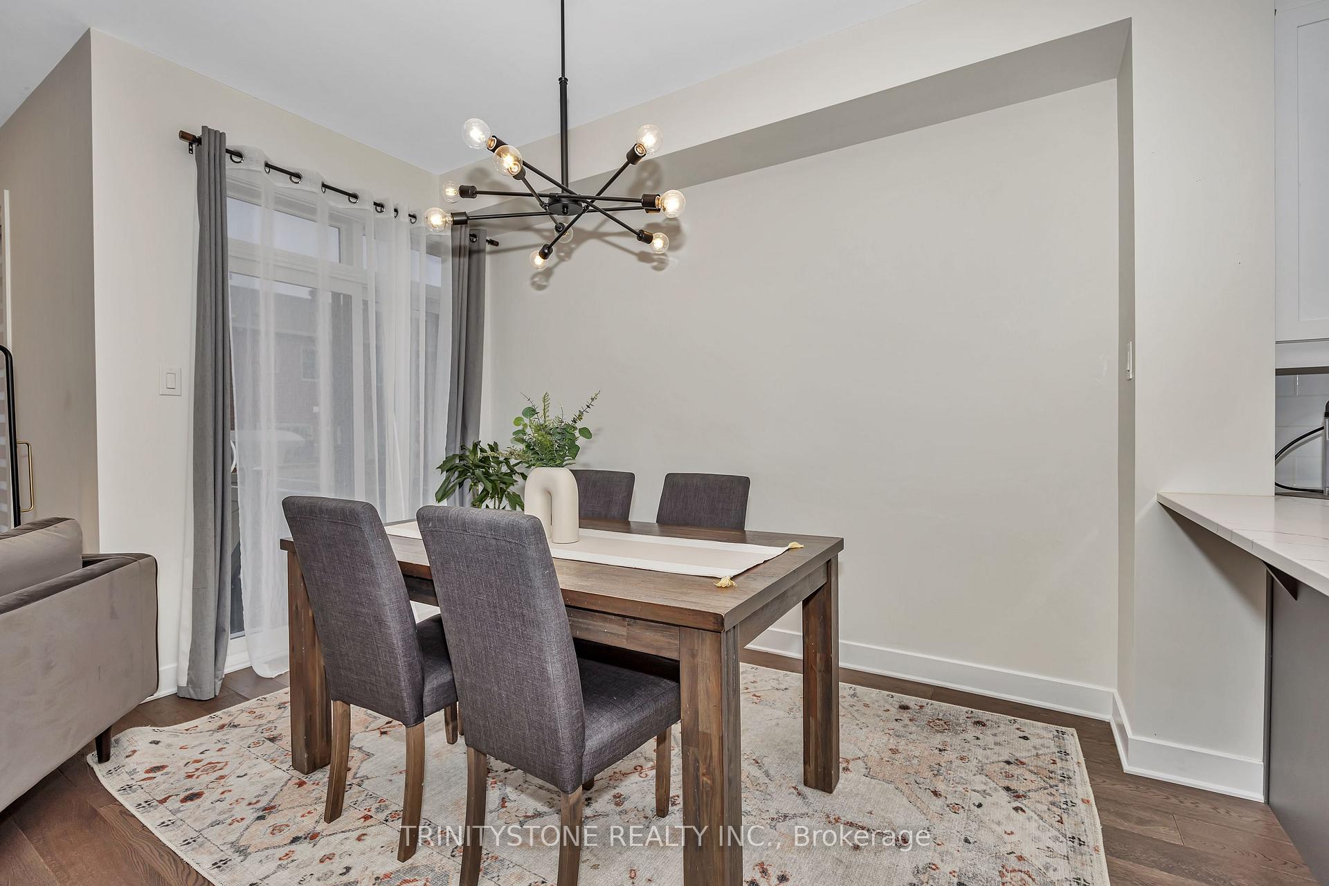 Photo 12 of 716 Twist Way, Ottawa, Kanata - Emerald Meadows/Trailwest — HOMEH