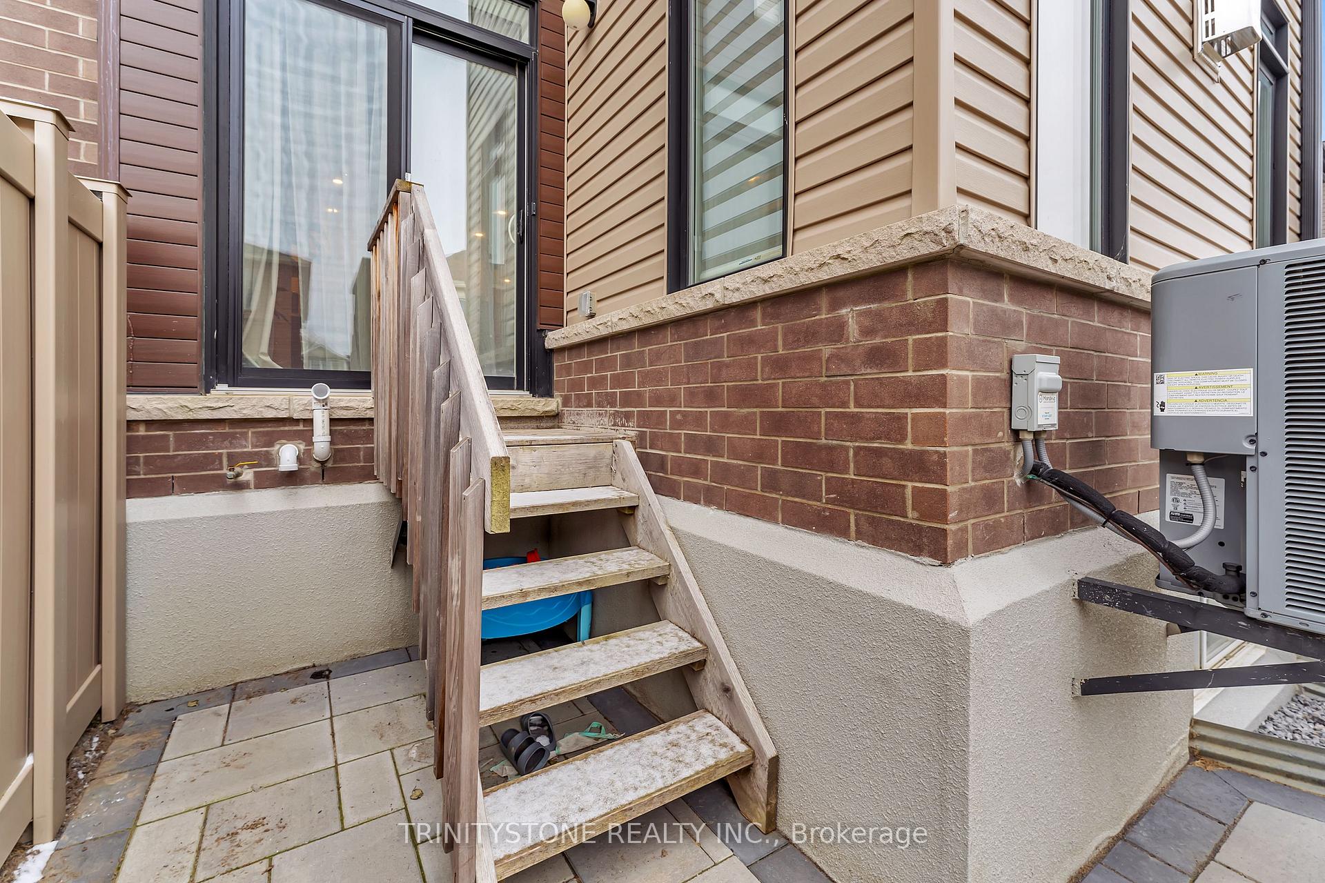 Photo 34 of 716 Twist Way, Ottawa, Kanata - Emerald Meadows/Trailwest — HOMEH