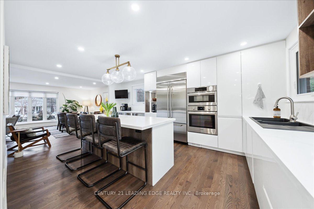 Photo 16 of 27 Blue Spruce Lane, Markham, Royal Orchard — HOMEH