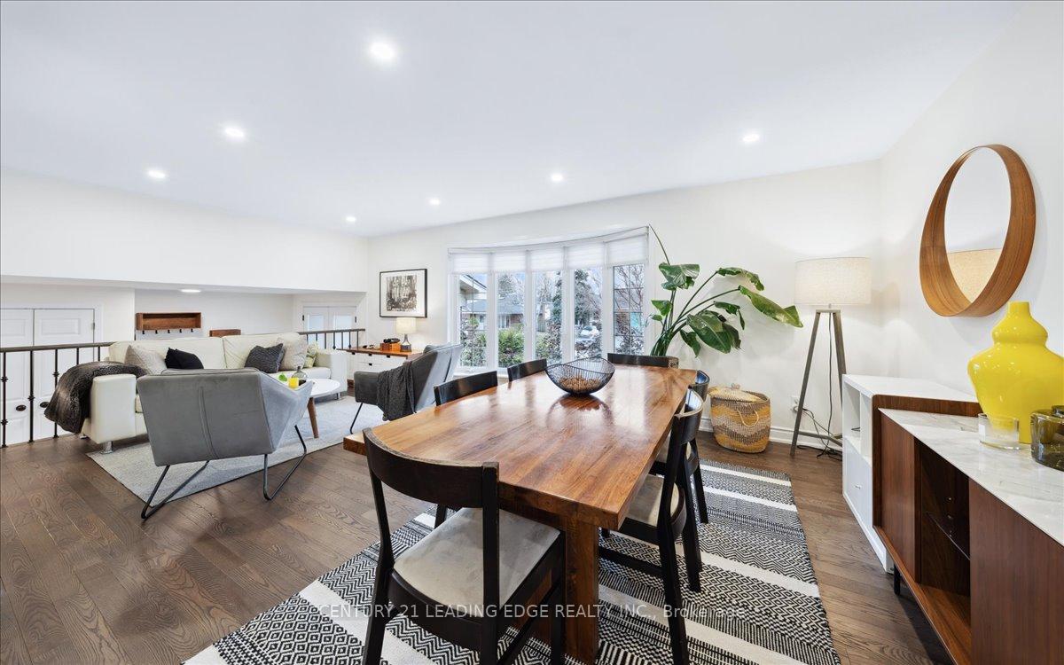 Photo 21 of 27 Blue Spruce Lane, Markham, Royal Orchard — HOMEH
