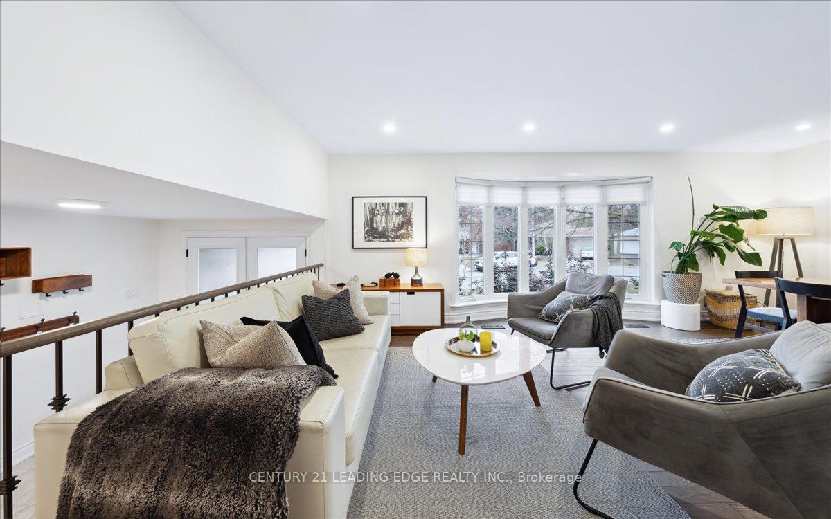 Photo 24 of 27 Blue Spruce Lane, Markham, Royal Orchard — HOMEH