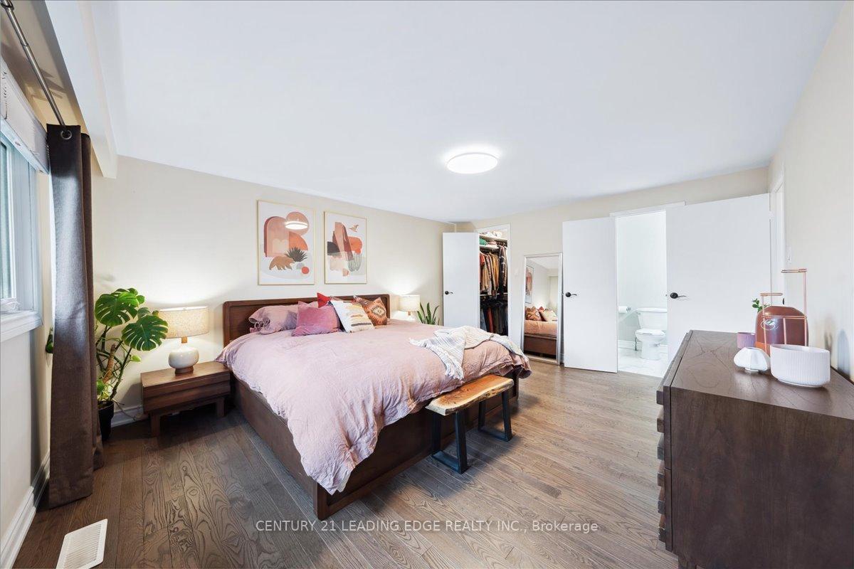 Photo 33 of 27 Blue Spruce Lane, Markham, Royal Orchard — HOMEH