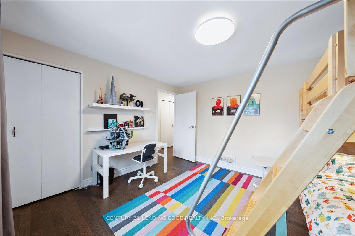 Photo 38 of 27 Blue Spruce Lane, Markham, Royal Orchard — HOMEH