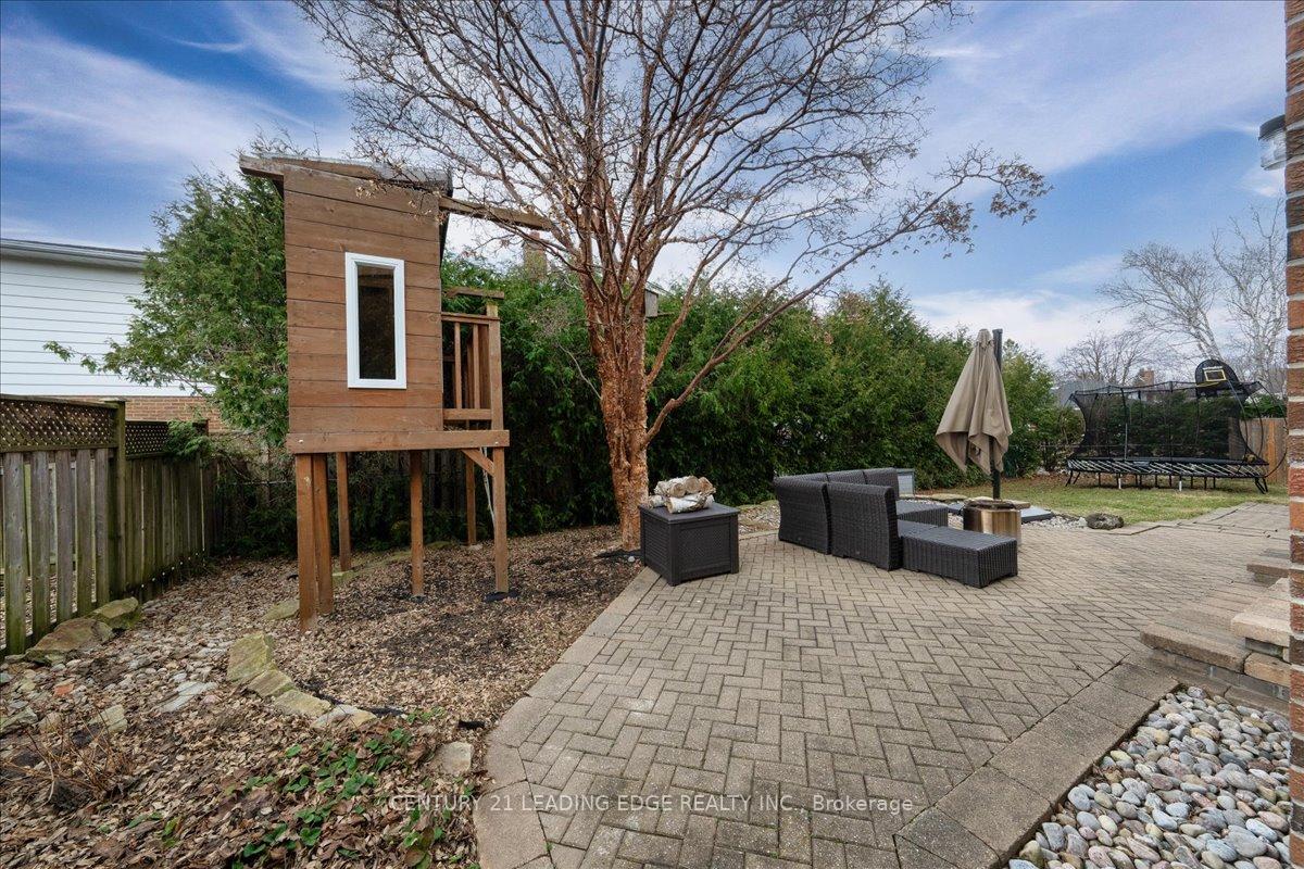Photo 46 of 27 Blue Spruce Lane, Markham, Royal Orchard — HOMEH