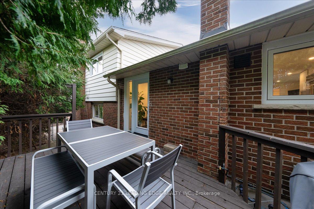 Photo 50 of 27 Blue Spruce Lane, Markham, Royal Orchard — HOMEH