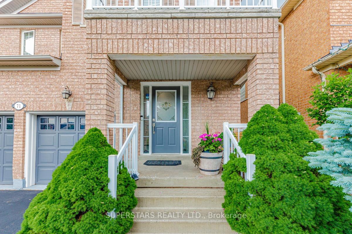 Photo 2 of 71 Landsdown Crescent, Markham, Wismer — HOMEH