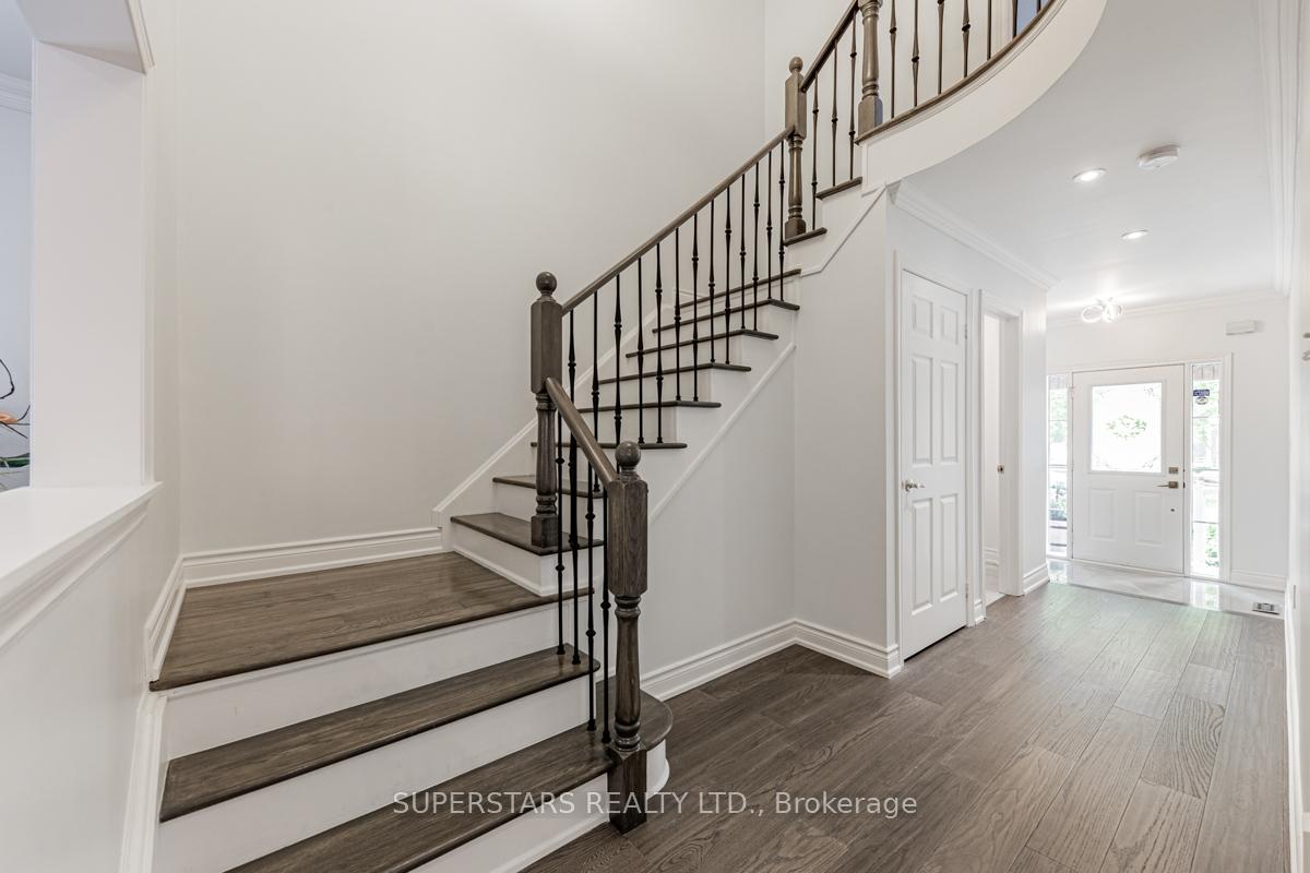 Photo 13 of 71 Landsdown Crescent, Markham, Wismer — HOMEH