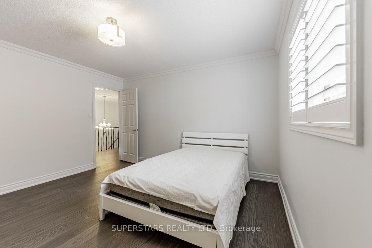 Photo 24 of 71 Landsdown Crescent, Markham, Wismer — HOMEH