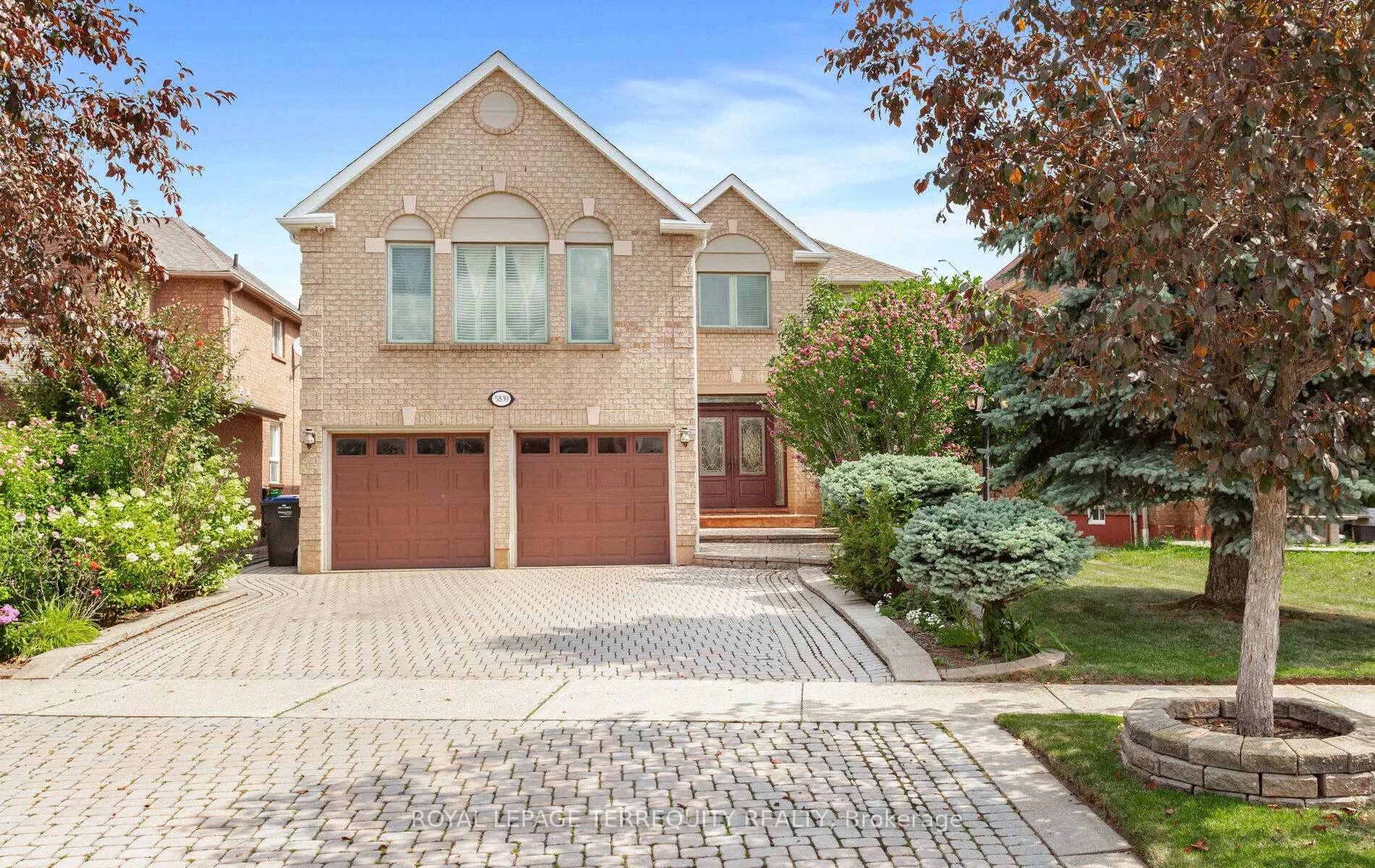 Front of 5839 Fieldon Road