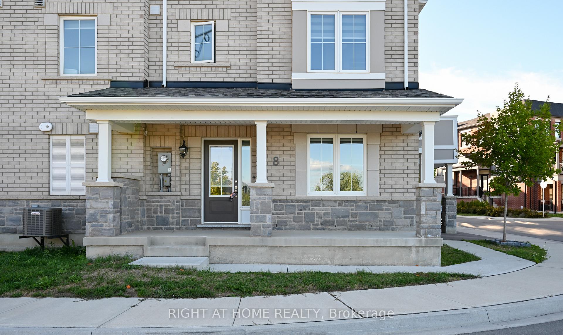 Photo 2 of Unit 8, 980 Logan Drive, Milton, Cobban — HOMEH