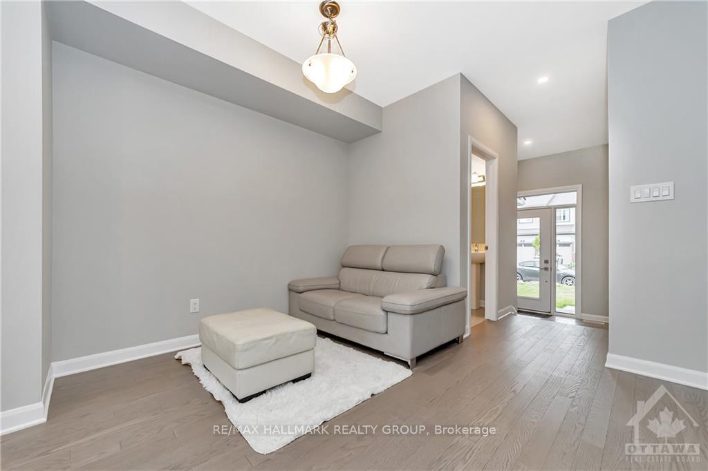 Photo 8 of 97 Osler Street, Ottawa, Kanata - Morgan's Grant/South March — HOMEH