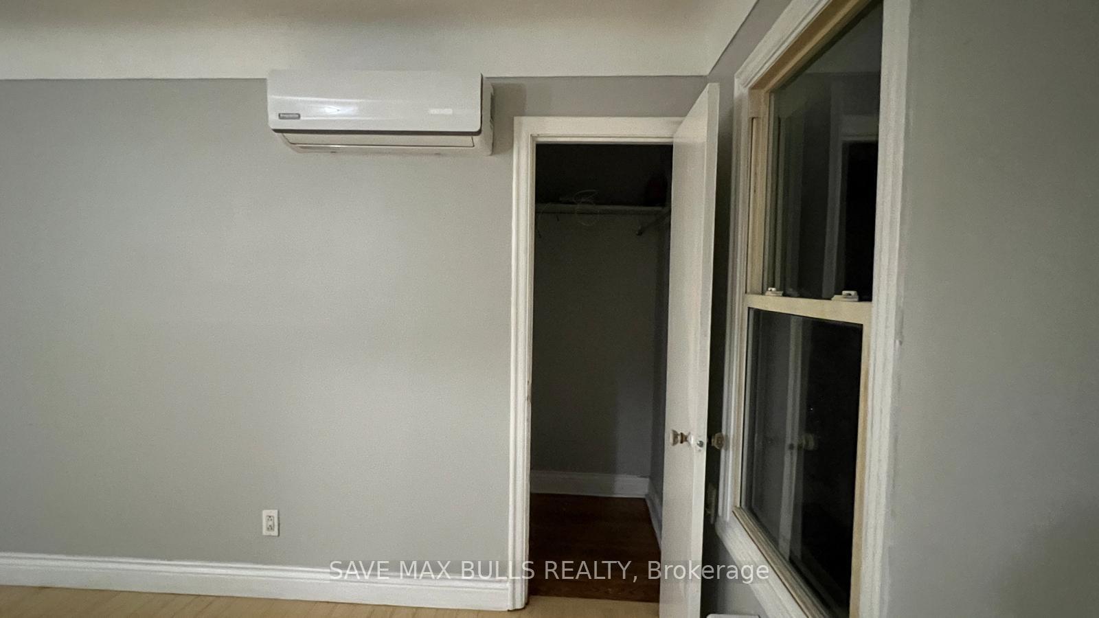 Photo 4 of Unit unit #1, 3210 Homestead Drive, Hamilton, Mount Hope — HOMEH