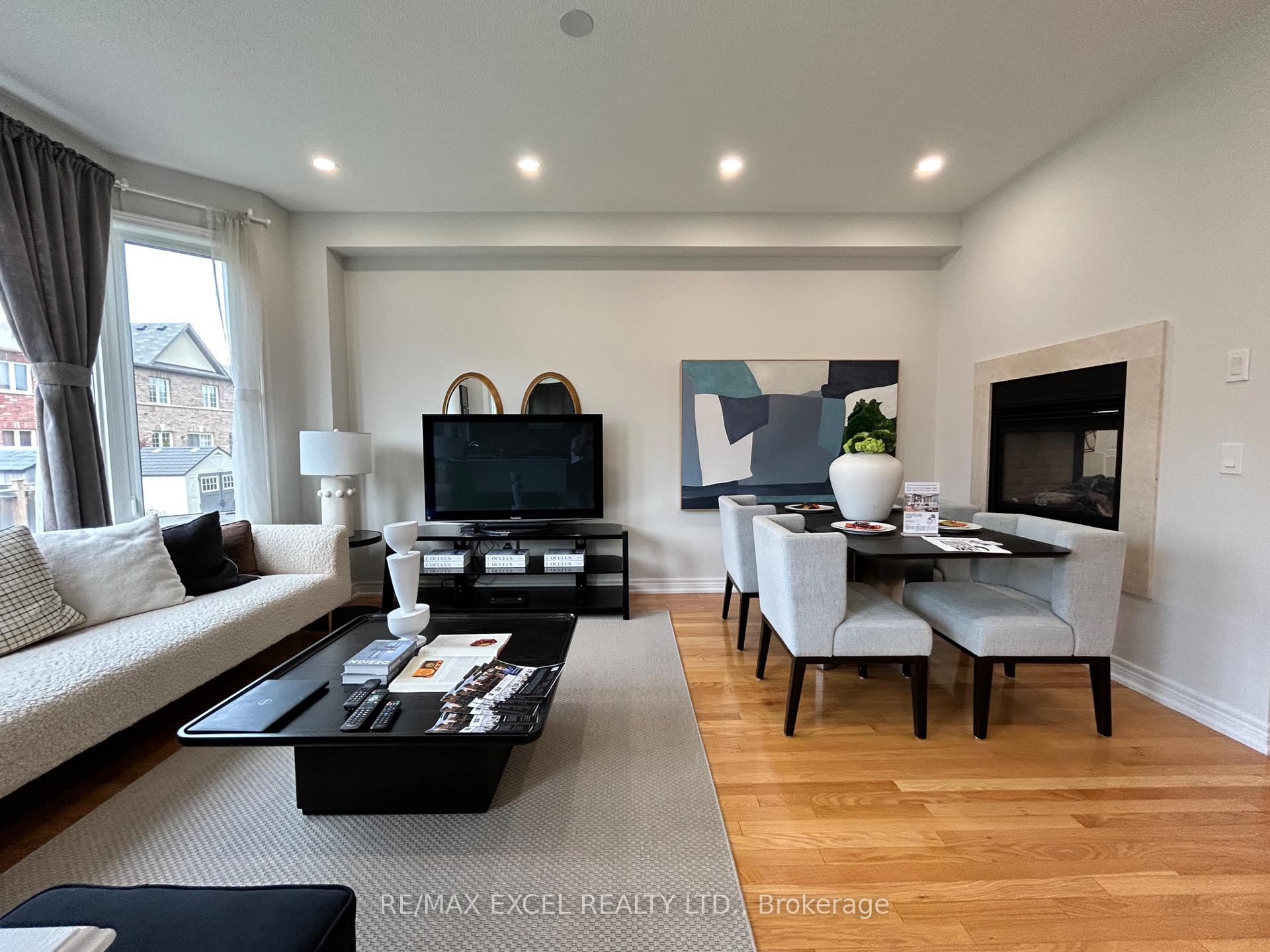 Photo 7 of 32 Hyacinth Street, Markham, Wismer — HOMEH